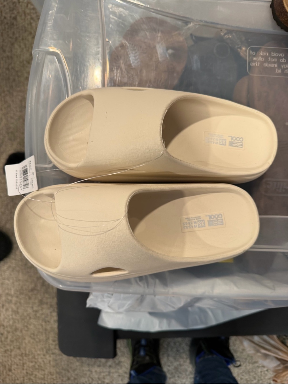 32 DEGREES COOL Cushion Slide Women’s Cream XS ( 4.5-5.5) New
